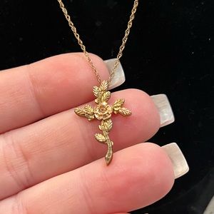 18” 10kt black hills rose gold cross necklace